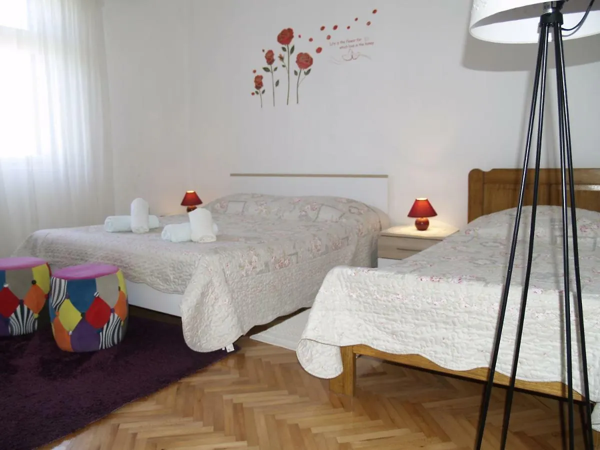 Apartment Vito Ugljan 0*,  Croatia